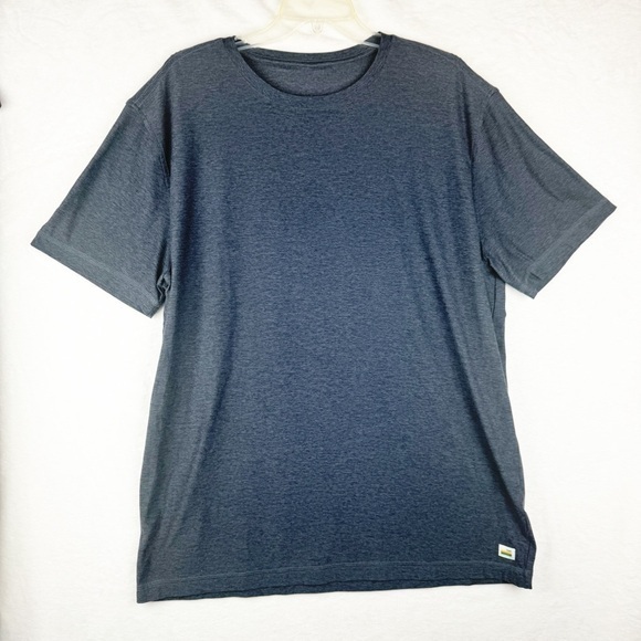 Vuori Strato Tech Shirt Mens XL Blue Athleisure Performance Workout Quiet Luxury - Picture 1 of 8